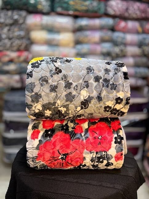 خرید پتو ایزابلا با بهترین قیمت ارسال سریع و تضمین کیفیت